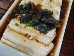 -超越炭火牛蛙火锅鸡(河东店)