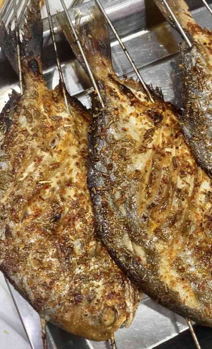 尤其是五花肉!但是所有的口味只有一."-大众点评移动版