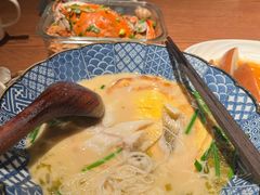 -荣家黄鱼面(前滩太古里店)