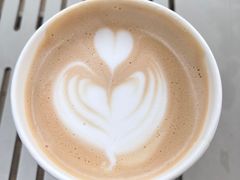 -UNI UNI(环亚凯瑟琳店)