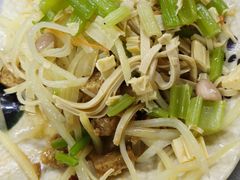 -日新铁锅焖面(坝上店)