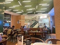 -潮界(LU·ONE凯德晶萃广场店)