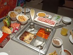-海底捞火锅(九久奥特莱斯店)