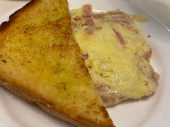 -香港新发烧腊茶餐厅(万象店)