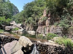-龙潭大峡谷