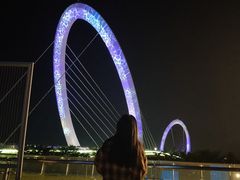 -南京眼步行桥