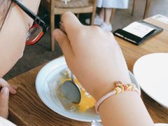 -蜜桃餐厅·伴山(湖滨商业街店)