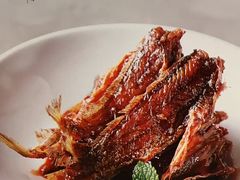 熏鱼-品悦酒店(三林古镇店)