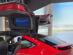 -TESLA 特斯拉(上海太古汇体验店)