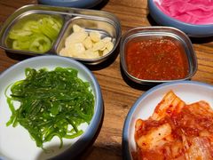 -明洞阿姨·韩式酱蟹烤肉·创意料理(三元桥店)