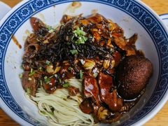 -沪西老弄堂面馆(定西路店)