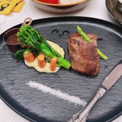 -奈尔宝·儿童乐园·亲子餐厅(鄞州万达店)