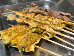 -马路牙子烧烤音乐酒馆(望京店)