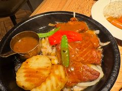 -玛格萝妮比萨屋(陆家浜路店)