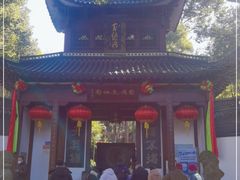 -杭州黄龙洞