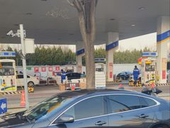 -中国能源朝平加油站