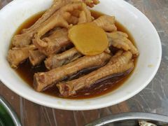 鲍鱼汁鸡爪-满記土窑烧鷄波浪山莊