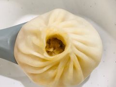 -馋三尺蟹粉小笼(人民广场店)