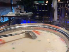 -佬麻雀·剁椒鱼头(京基KK One店)