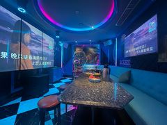 -UK派对KTV(日月广场店)