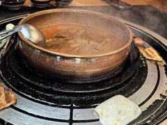 -阿山卓·野生菌火锅·纳西火塘烤肉