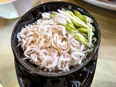 -榕树下海鲜馆(坪山路店)