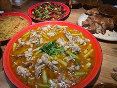 -先启半步颠小酒馆(常熟万达广场店)