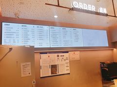 -喜茶(北京华贸购物中心店)