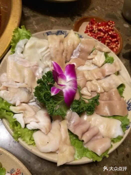 小龙坎老火锅(龙泉店)鲨鱼肚图片