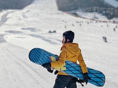-辽阳弓长岭温泉滑雪场