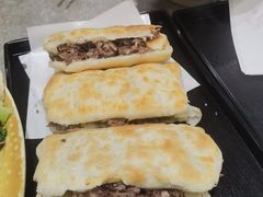 -高玛纳驴肉火烧(一世界店)