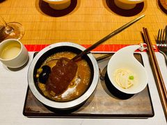 石锅葱烧辽参-鲤院·新中式美学·庭院餐厅(夫子庙店)