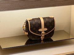 -LV路易威登(贵和购物中心店)