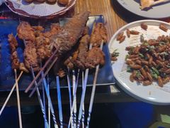-钳小柒·小龙虾蓝龙王烧烤夜宵(长寿路店)