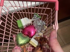 -Laderach 莱德拉(上海环贸iapm店)