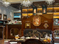 -秘密旅行Bonjour(黑金冠 江南西店)