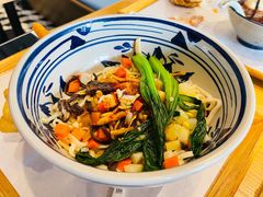 油泼面-头壹号  羊汤·饸饹面·大油条(嘉华店)