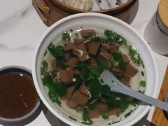 -馋三尺蟹粉小笼(人民广场店)