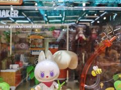 -泡泡玛特POPMART(侨福芳草地店)