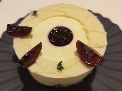 -潮一不贰·法式甜品·生日蛋糕·西式简餐(外滩店)