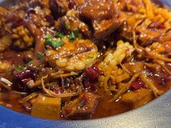 -徐记小怪兽肉蟹煲(中央大街店)