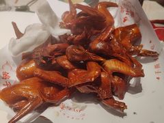-鸽子侯·家宴·平价海鲜(绿地店)