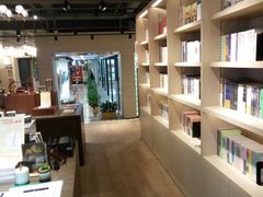 -光海书局(南京东路第一百货店)