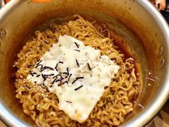 -肉甲韩国木炭烤肉(新壹街1店)