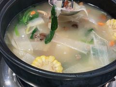 -九寨沟特色牦牛肉汤锅