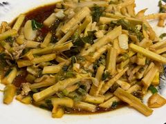 雪菜肉丝小笋-翠茗农庄土菜馆(天目湖店)