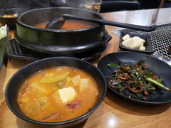 -肉甲韩国木炭烤肉(新壹街1店)