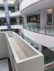 -様共享美容连锁机构