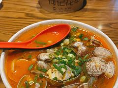-何记花甲(海岸城旗舰店)