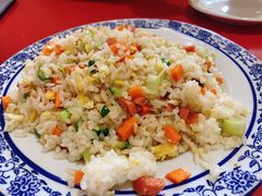扬州炒饭-夕阳红小吃(中街大悦城店)